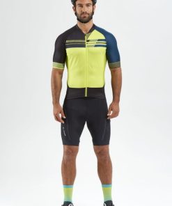 Eastendwardrobe.shop4aebebcfed 1