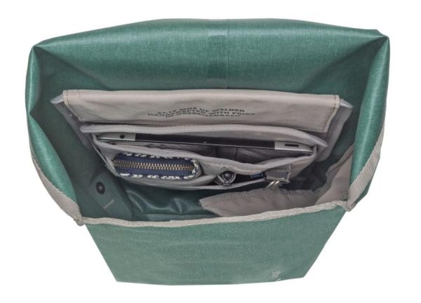 Eastendwardrobe.shop9a79778feb 3