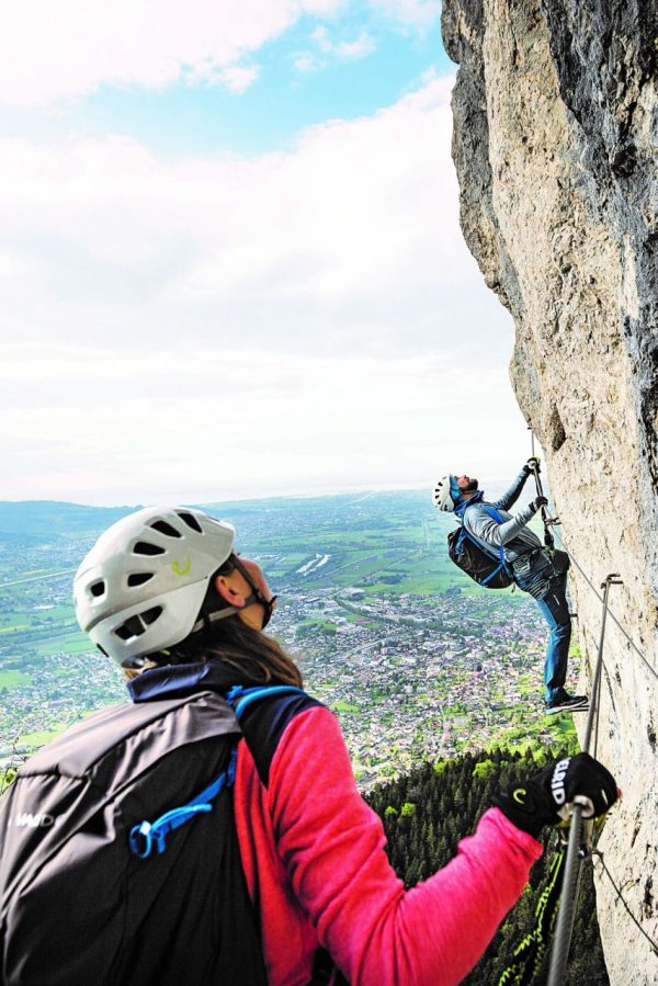 Eastendwardrobe.shopdf4b329388 5